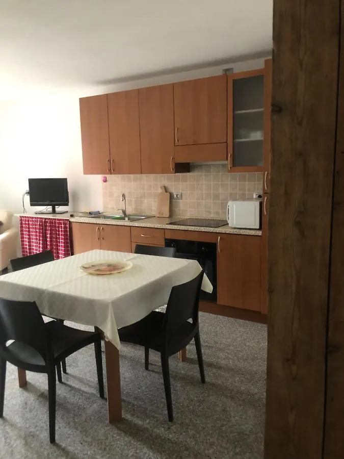 Appartamento Maison Giulia Monno Italia